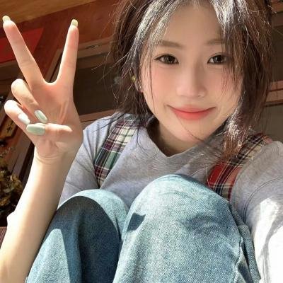 女生联谊会的美女粘球